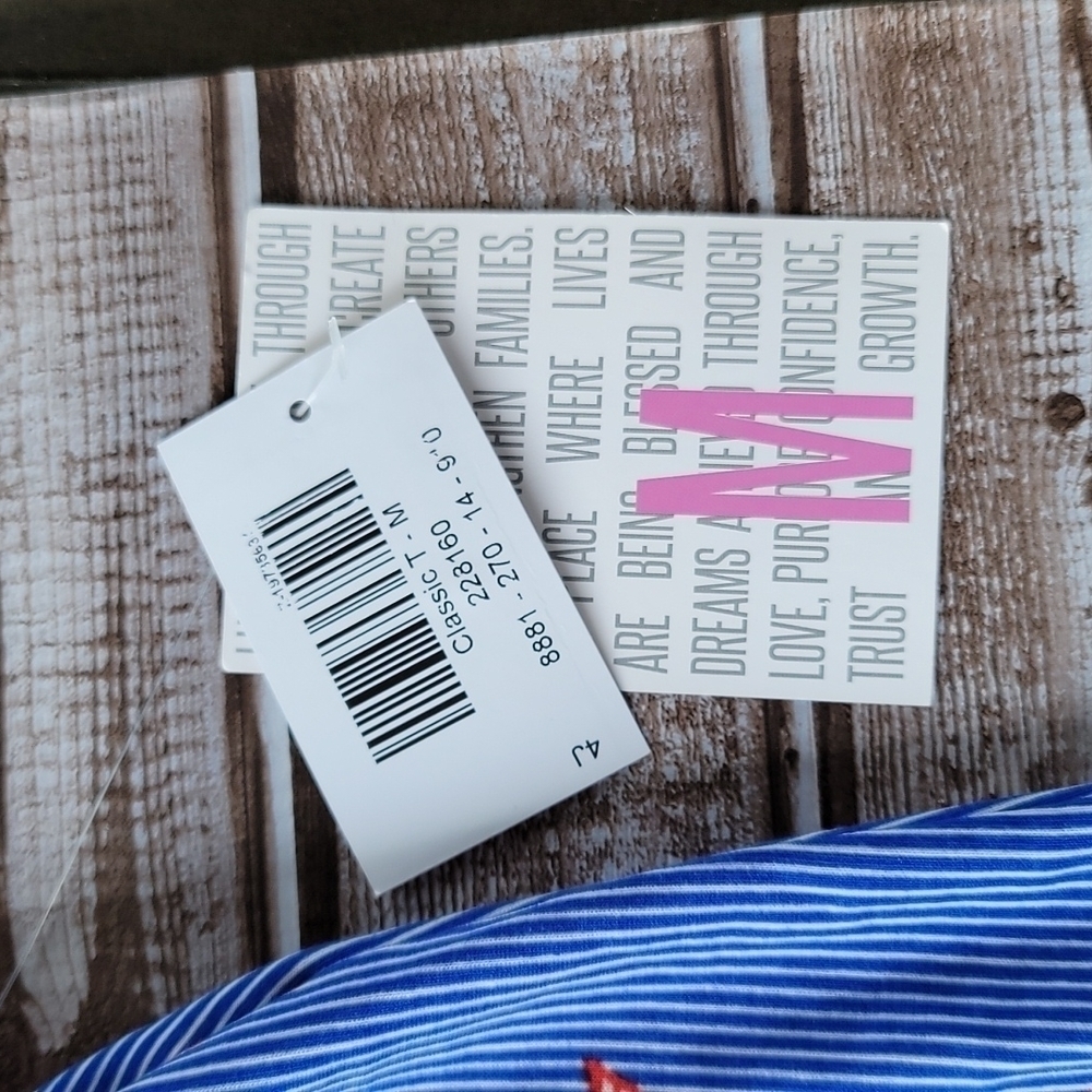 LulaRoe NWT Classic Tee American Dreams size Medium - Picture 3 of 5